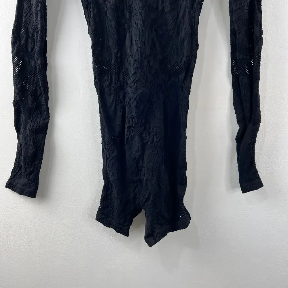 INTIMATELY FREE PEOPLE Black Long Sleeve Lace Laser Cut Criss Bodysuit Size XS